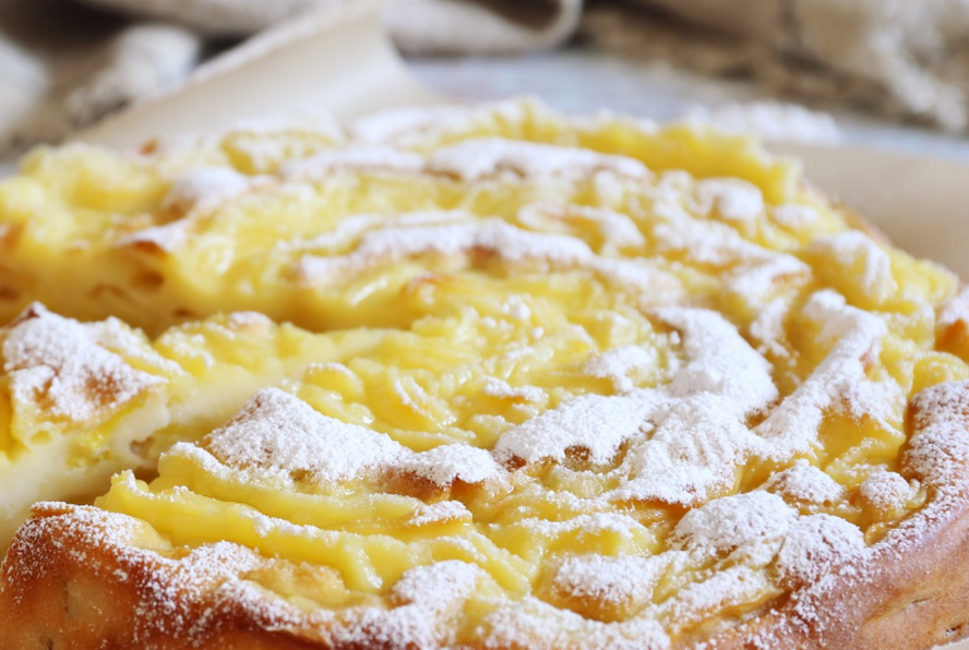 Gâteau aux pommes et crème - délicieux