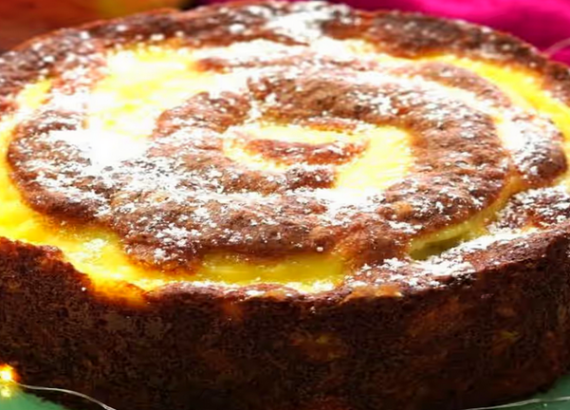 Gâteau spirale aux pommes et à la crème pâtissière - Délicieux et facile à réaliser