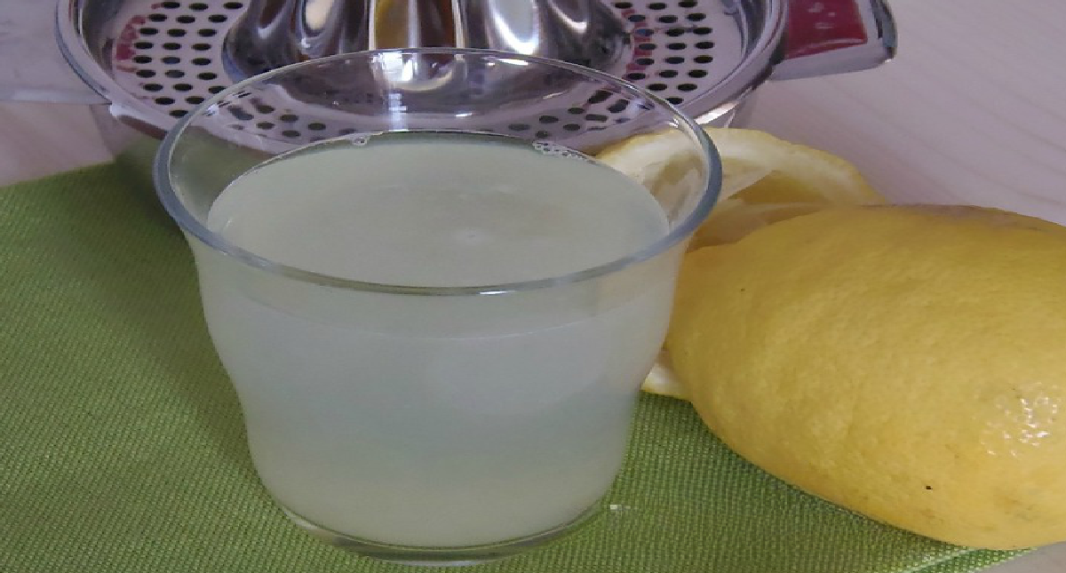 La méthode efficace pour préparer de l'eau citronnée (que 99% des Gens se Trompent )