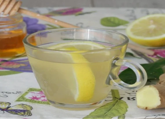 Le citron au gingembre boisson détox pour une perte de poids saine