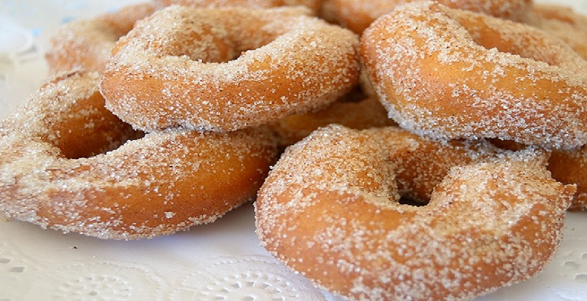 Beignets Fourrés à la crème de noisette au Chocolat