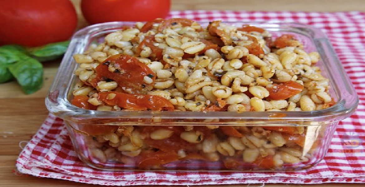 Salade de blé aux tomates cerises