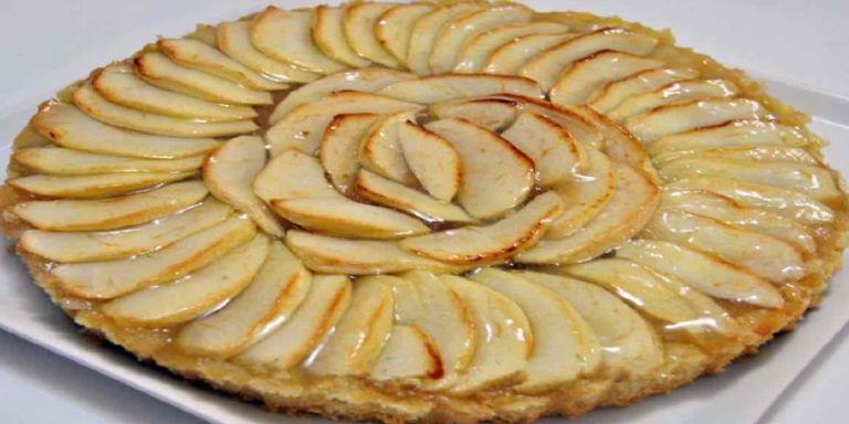 Tarte aux Pommes Brillante Une Recette Simple et Irrésistible!