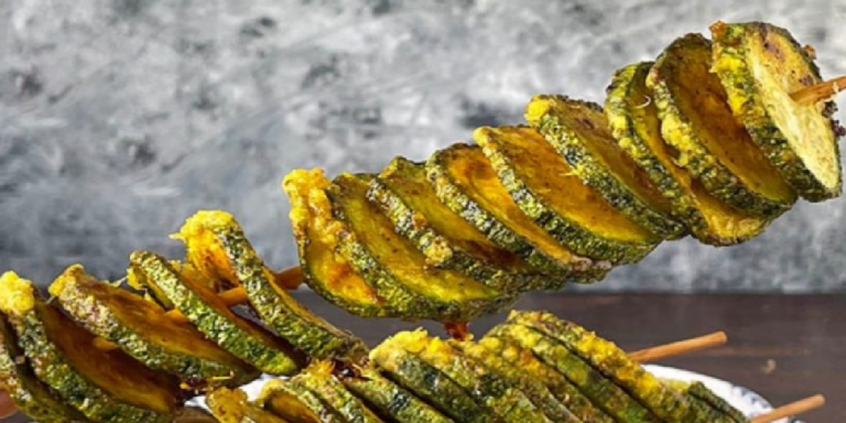 Brochettes de spirales de courgettes