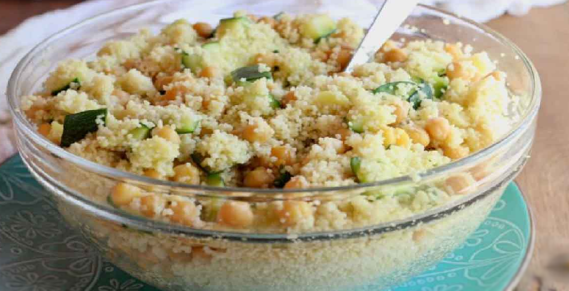 Couscous aux Pois Chiches et Courgettes