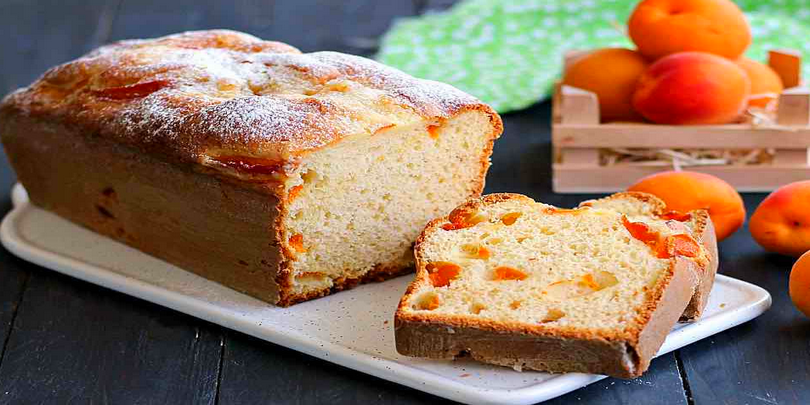 Cake Moelleux Abricots et Yaourt : Recette Express
