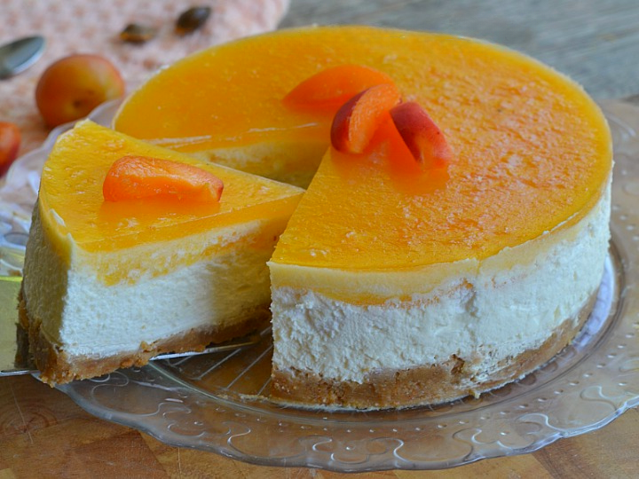 Gâteau froid aux abricots et mascarpone sans cuisson