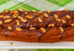 Gâteau Aérien au Cacao, Jus de Pois Chiches et Cacahuètes Grillées