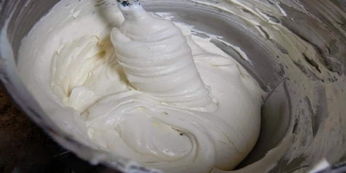 Crème Chantilly faite maison au Thermomix