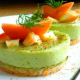 Mousse de Noël à l’avocat et saumon fumé une recette simple