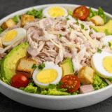 Salade complète fraîche et rapide – Repas équilibré prêt en 15 min